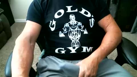 fitguy40 online show from 10.22.25