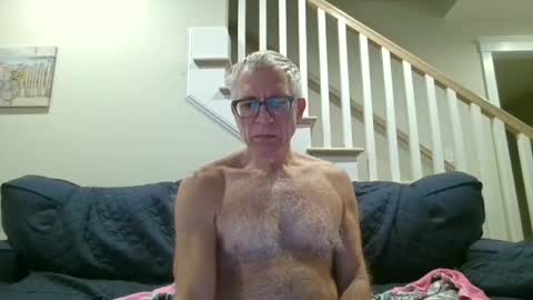 Snapshot of fitman999 chatting on 12.14.25 Jon online show from 12.14.25