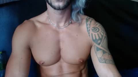 Snapshot of fitness1989 chatting on 12.02.25 fitness1989 online show from 12.02.25