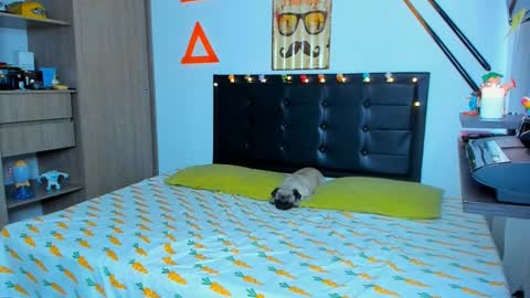 Snapshot of fitnolan chatting on 02.25.25 Elias Valencia online show from 02.25.25