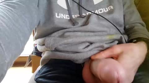 Snapshot of fiveforwilly1 chatting on 02.22.25 Markus online show from 02.22.25