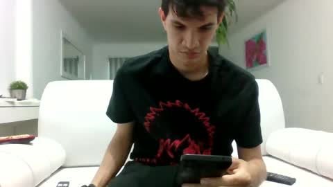 Charles mi new  TWT Flacousa1 online show from 02.24.25