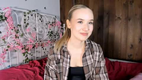 Amina online show from 11.22.25