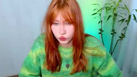 Snapshot of fleur_fox chatting on 05.26.26 fleur_fox online show from 05.26.26