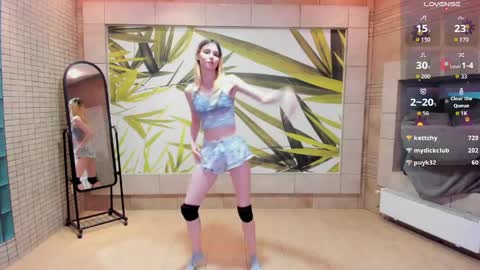 FlexiMona online show from 04.25.26