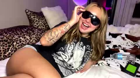 Roxy online show from 03.05.26