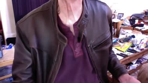 Snapshot of flip4u chatting on 12.18.24 flip4u online show from 12.18.24