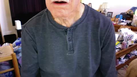 Snapshot of flip4u chatting on 01.08.25 flip4u online show from 01.08.25