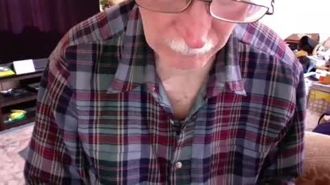 Snapshot of flip4u chatting on 09.16.25 flip4u online show from 09.16.25