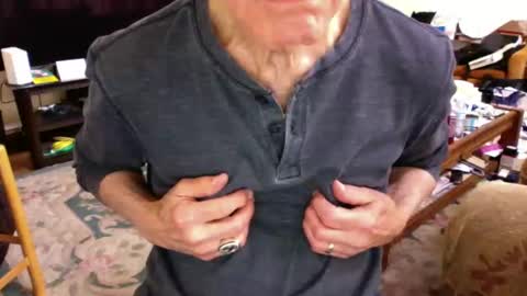 Snapshot of flip4u chatting on 10.07.25 flip4u online show from 10.07.25