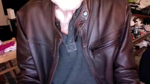 Snapshot of flip4u chatting on 11.13.25 flip4u online show from 11.13.25