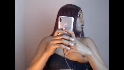 Snapshot of flirtxxdiva chatting on 12.16.25 flirtxxdiva online show from 12.16.25
