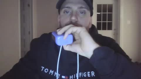 Snapshot of flopy1995 chatting on 11.08.25 flopy1995 online show from 11.08.25