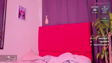 flor_gil online show from 11.30.25