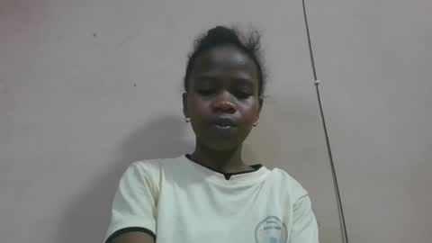 Snapshot of flora48230522373 chatting on 06.04.26 flora48230522373 online show from 06.04.26