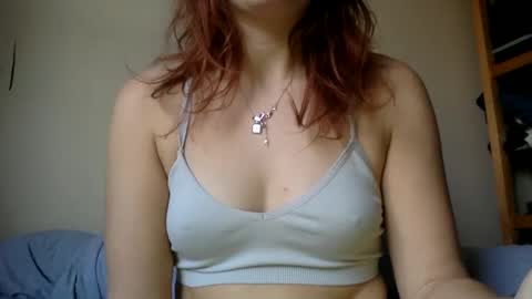 Snapshot of floraexploration chatting on 12.09.24 floraexploration online show from 12.09.24