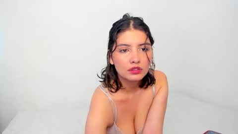 Snapshot of flordejamaica chatting on 11.10.25 Tell me My Love online show from 11.10.25