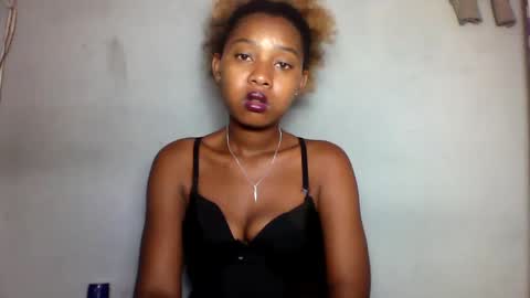 florencia011 online show from 01.29.25