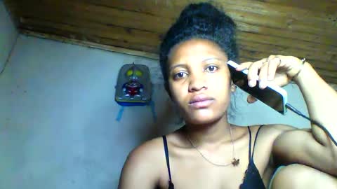 florencia011 online show from 10.21.25