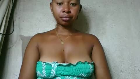 Snapshot of florencia011 chatting on 03.05.26 florencia011 online show from 03.05.26