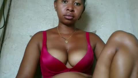 Snapshot of florencia011 chatting on 03.23.26 florencia011 online show from 03.23.26