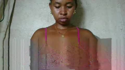 Snapshot of florencia011 chatting on 04.07.26 florencia011 online show from 04.07.26