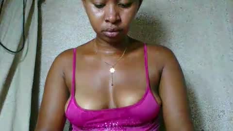 Snapshot of florencia011 chatting on 04.08.26 florencia011 online show from 04.08.26