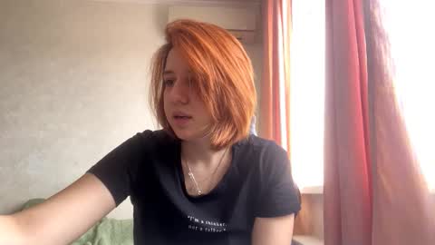 Snapshot of florentinamautone chatting on 12.15.25 Julet online show from 12.15.25