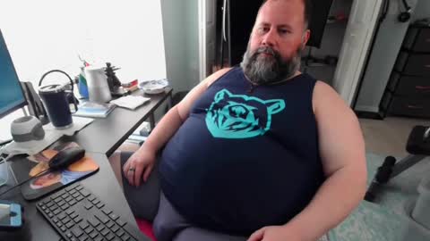 Snapshot of floridabearlive chatting on 09.21.25 FloridaBearLive online show from 09.21.25