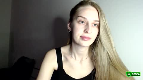 Florisa online show from 10.16.25
