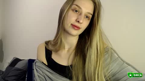 Florisa online show from 10.20.25