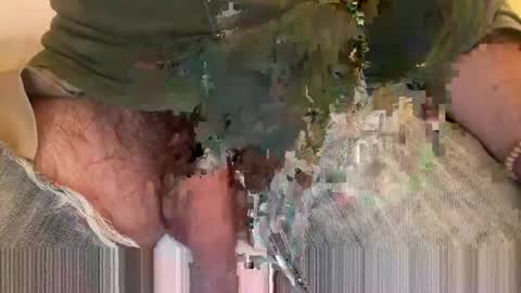 Snapshot of flow_art chatting on 02.04.25 Flow Art online show from 02.04.25