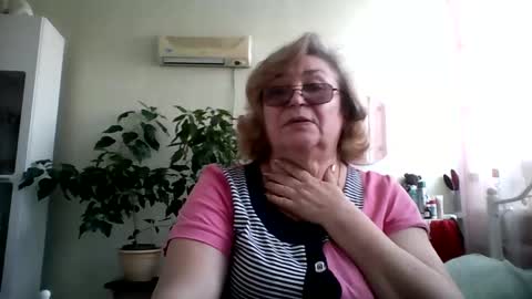 Flowerlower online show from 02.16.25