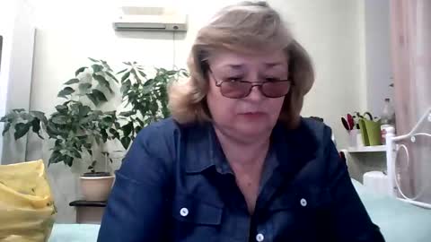 Flowerlower online show from 03.07.25