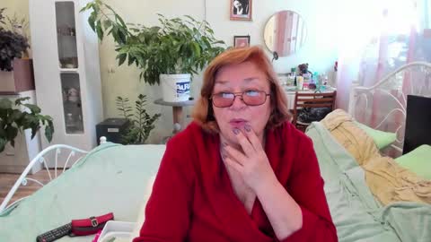 Flowerlower online show from 09.09.25