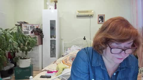 Flowerlower online show from 12.15.25