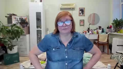 Flowerlower online show from 12.18.25