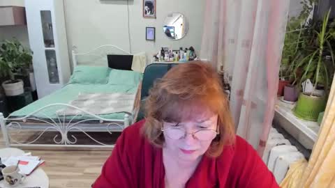 Flowerlower online show from 02.04.26