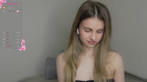 Adeline online show from 01.11.26