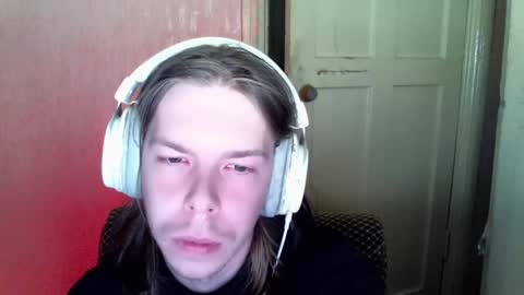 Snapshot of fluffy_boney chatting on 12.15.24 Alexey online show from 12.15.24