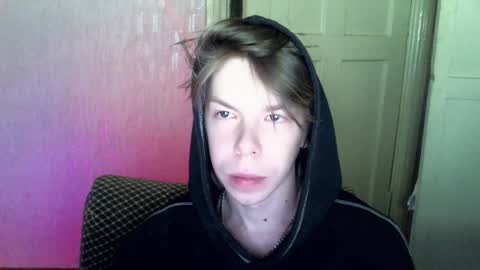 Snapshot of fluffy_boney chatting on 12.21.24 Alexey online show from 12.21.24