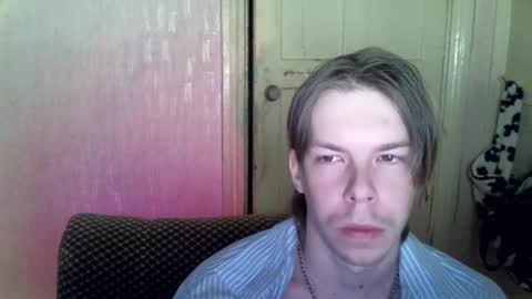 Snapshot of fluffy_boney chatting on 01.14.25 Alexey online show from 01.14.25