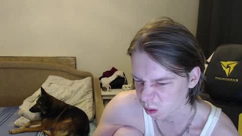 Snapshot of fluffy_boney chatting on 02.02.25 Alexey online show from 02.02.25