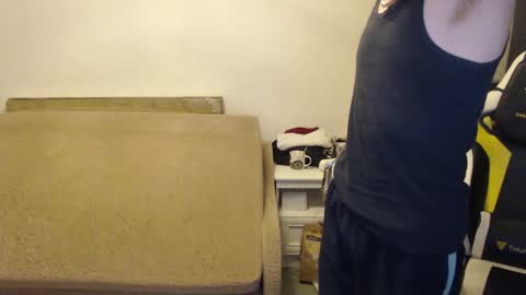 Snapshot of fluffy_boney chatting on 02.06.25 Alexey online show from 02.06.25