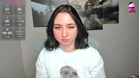 Snapshot of flufyfoxx chatting on 04.18.26 Lina online show from 04.18.26