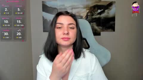 Snapshot of flufyfoxx chatting on 05.21.26 Lina online show from 05.21.26