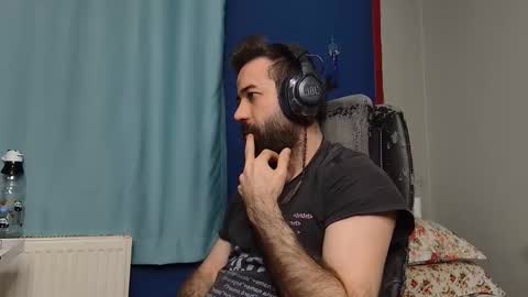 Fly online show from 11.12.25