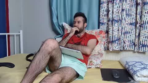 Fly online show from 11.21.25