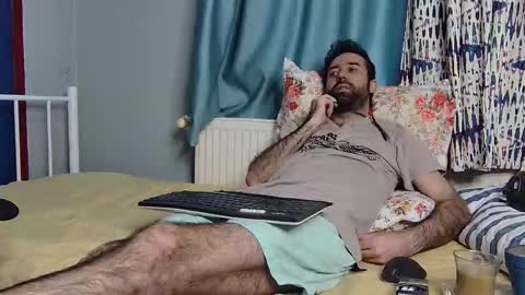 Fly online show from 12.14.25