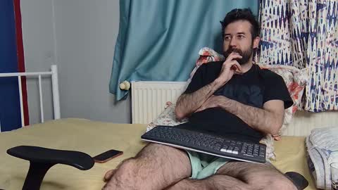 Fly online show from 12.18.25